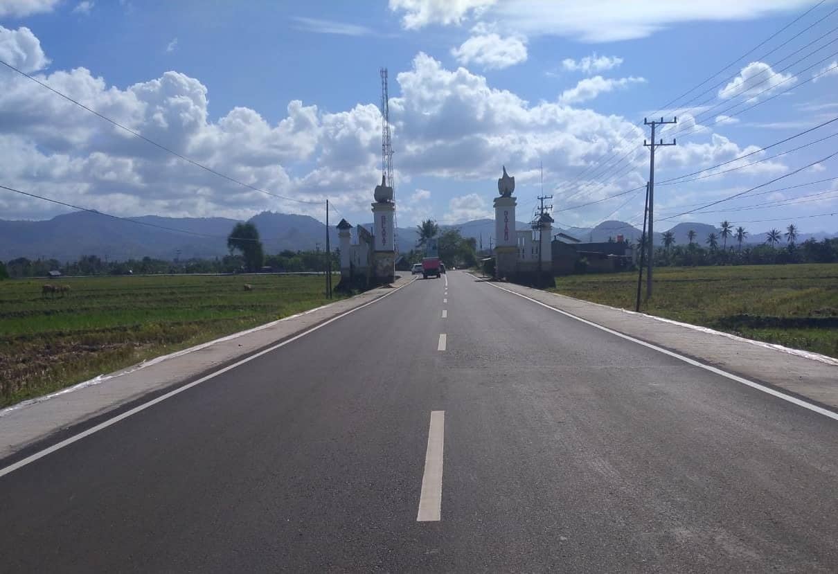 Ruas Cabbenge yang Rusak Parah di Soppeng Kini Beraspal